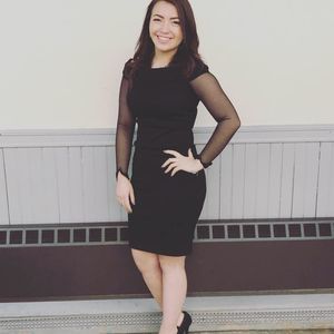 Meet your Posher, Eva